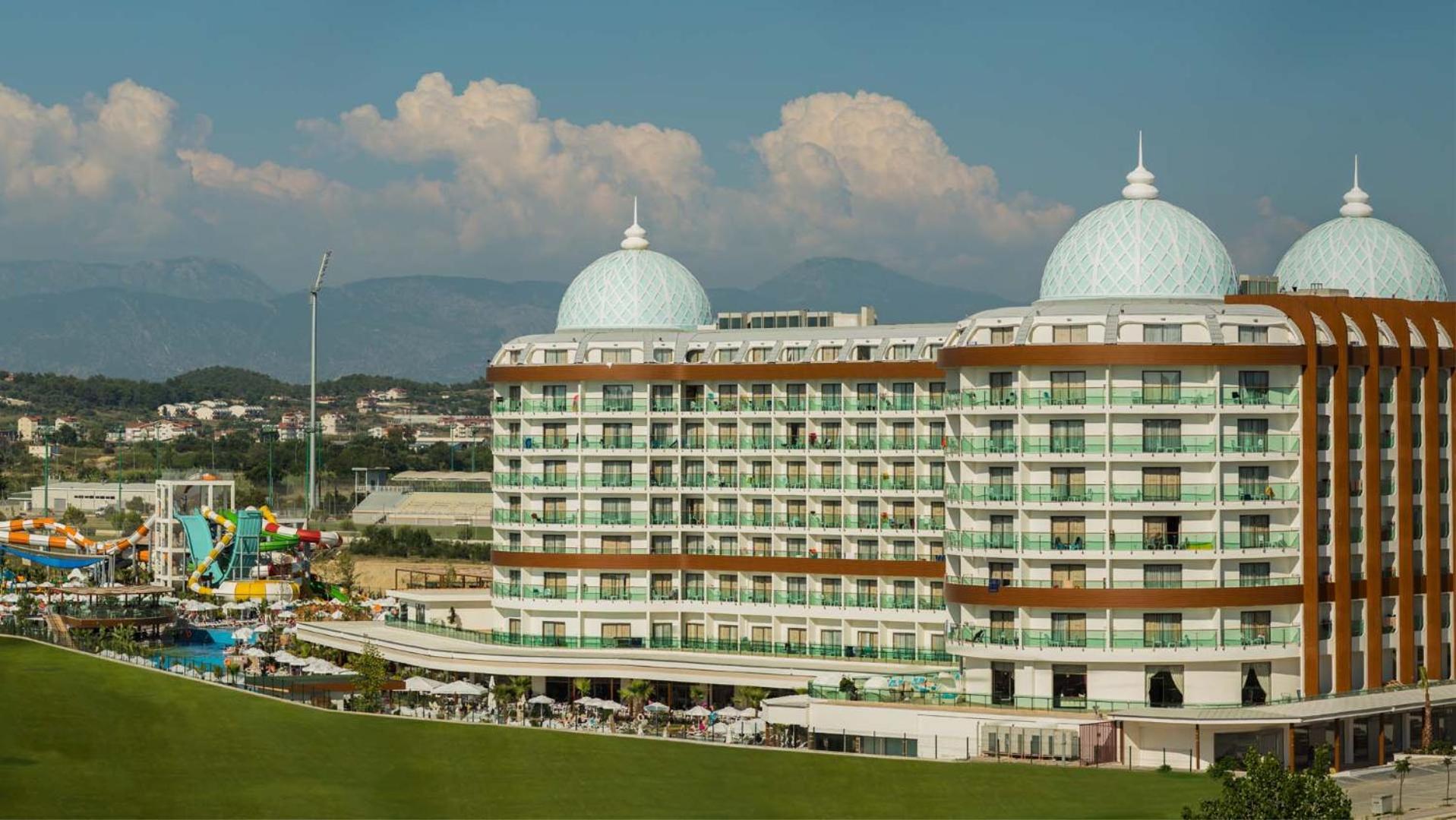Dream World Aqua Hotel Side Buitenkant foto